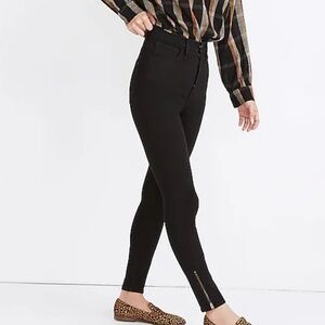 11" High-Rise Roadtripper Jeans: Ankle-Zip Edition Size 27